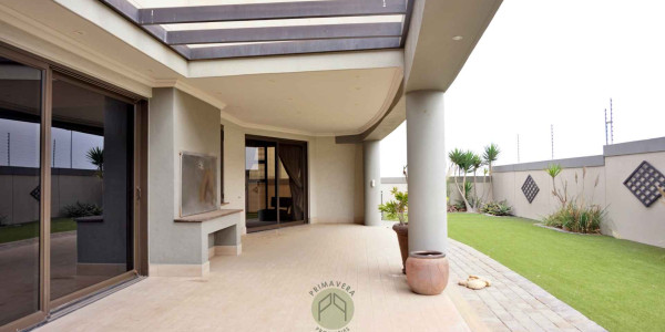 4 Bedroom Double-Storey House FOR SALE in Ocean View, Swakopmund