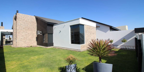 4 Bedroom house for sale - Swakopmund (Kramersdorf)