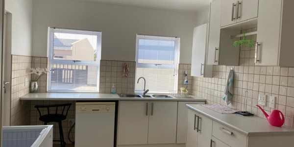 Spacious 4-Bedroom Gem with Top-Notch Security in Walvis Bay