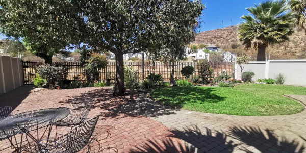 Modern townhouse for rent in Klein Windhoek