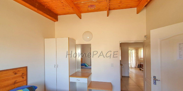 Ext 6, Henties Bay:  Home with 3 flats IN VERY GOOD AREA