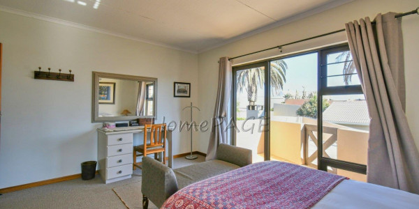 Meersig Walvis Bay:  North Facing Marvel in Sought After Area of Meersig