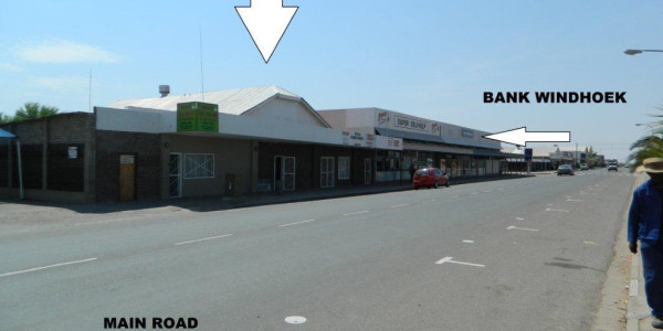 PERFECTLY LOCATED OFFICE / SHOP BUILDING FOR SALE IN MARIENTAL