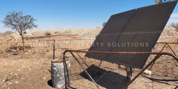 BEAUTIFULL HUNTING / LIVESTOCK / MINING FARM FOR SALE IN THE SOUTH OF NAMIBIA – ARIAMSVLEI DISTRICT