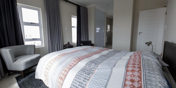 Swakopmund CBD- Luxury Penthouse- Sea View