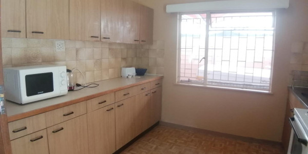 3 Bedroom House For Sale in Pioneers Park