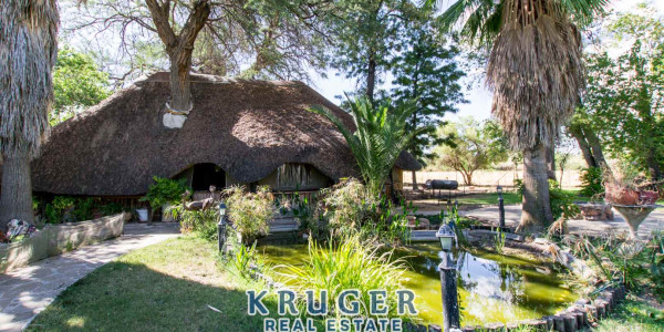 Agricultural smallholding situated approximate 20 km North-East of Omaruru on the banks of the Omaruru river