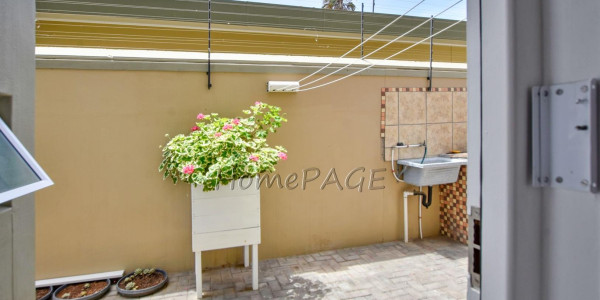 Vineta, Swakopmund:  Neat and Spacious 3 Bedr UPMARKET Townhouse is for sale