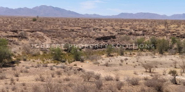 EXCEPTIONAL INVESTORS OPPORTUNITY GAME FARM FOR SALE IN THE SOUTH OF NAMIBIA