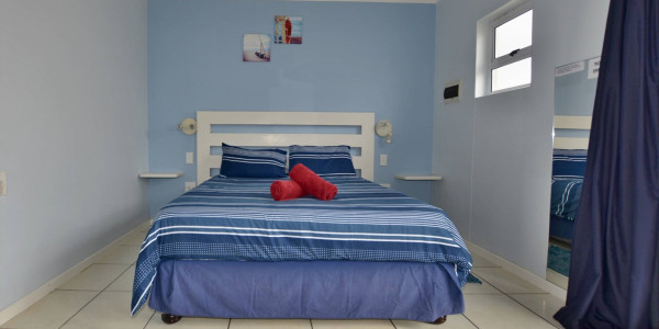 Long Beach, Walvis Bay, Guesthouse with LOTS of accommodation on offer