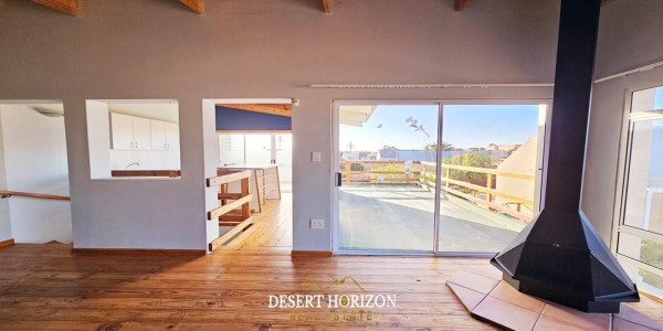 Swakopmund , Ocean View | Stunning 3-Bedroom House with Flat