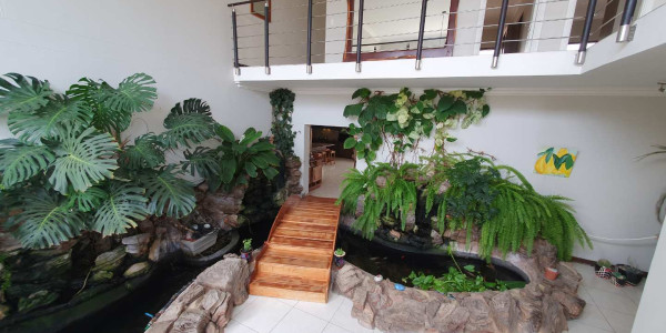 Luxurious Coastal Home with Flat for Sale in Henties Bay