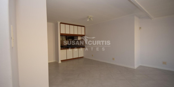Nice renovated apartment with lots of light