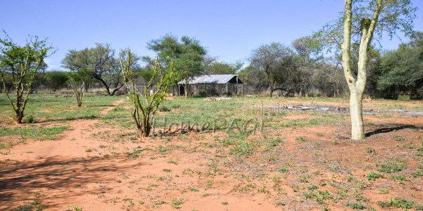 Otjozondjupa Region, Otavi:  25 Ha Smallholding is for Sale