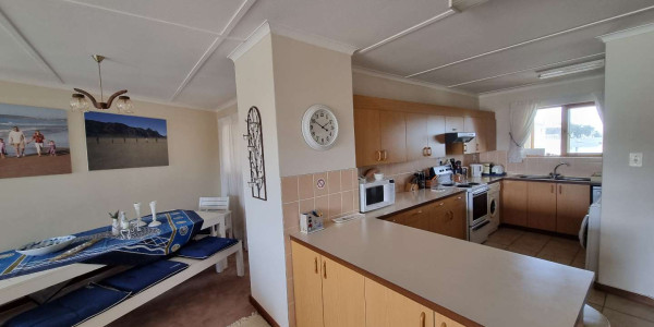 2 Bedrooms Apartment for Sale, Central Swakopmund