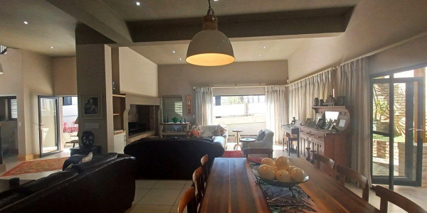 Klein Windhoek - 3 Bedroom Townhouse - CC Reg N$7 750mil