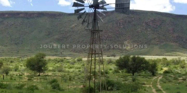 GORGEOUS LIVESTOCK / GAME FARM FOR SALE IN THE SOUTH OF NAMIBIA