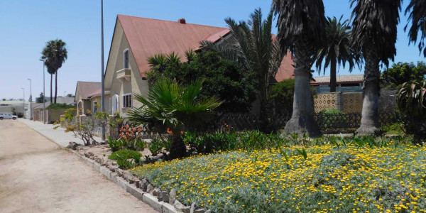 Combine the old with the new : Swakopmund Central