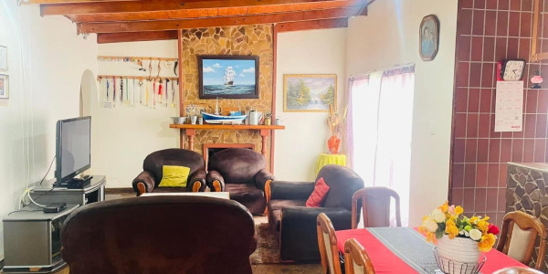 Beautiful family house for sale in Tamariskia, Swakopmund