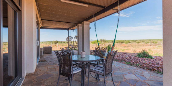 Luxurious Lodge Opportunity Near Windhoek