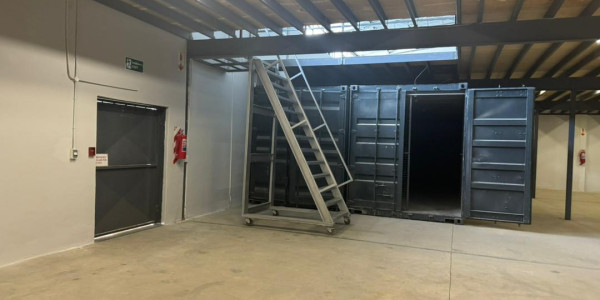 STORAGE WAREHOUSE TO LET - PROSPERITA