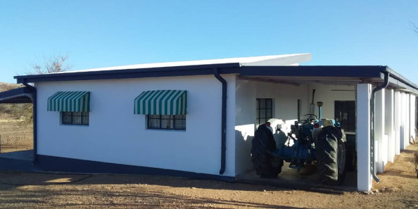 Farm in the South of Namibia, well established infrastructure and sufficient grazing.  Two farmhouses, outbuildings and staff accomodation