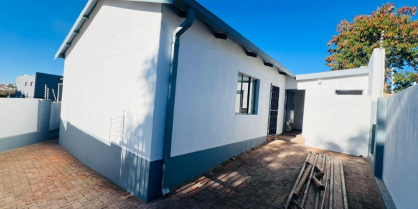 House For Sale - Otjomuise Extension 2