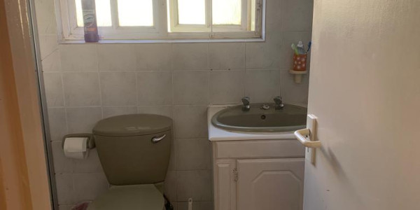 4 Bedroom Houise with a Flat For Sale Vineta Swakopmund