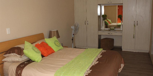 Spacious family house with extra 3 bedroom flat in Swakopmund