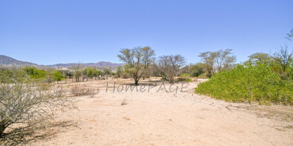 Erongo Region, Usakos:  Riverfront Plot is for Sale