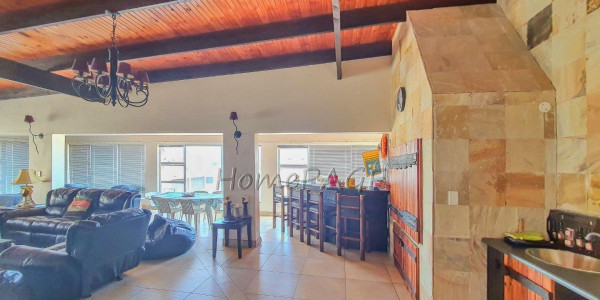 Ext 6, Henties Bay:  Home with 3 flats IN VERY GOOD AREA