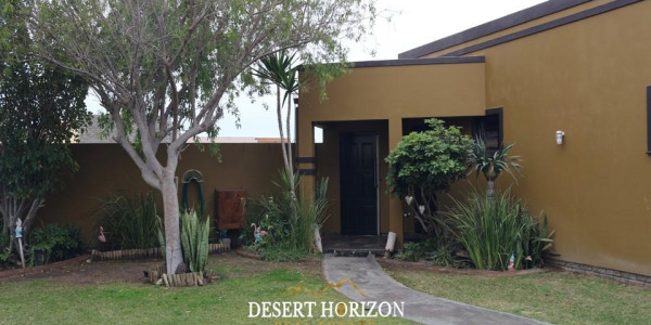 Walvis Bay ,Erongo | Beautiful spacious home with a flat