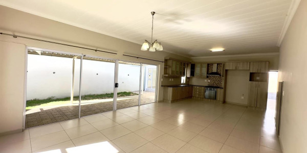 3 Bedroom Townhouse For Sale in Avis