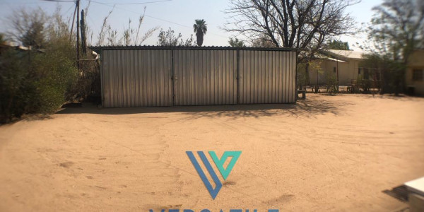 Freestanding house for sale in Okahandja with general BUSINESS zoning!