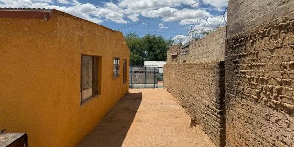 Free Standing House, Katutura , Gemeente