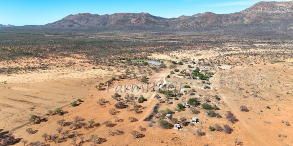 Otjozondjupa Region, Otjiwarongo District, Namibia:  Beautiful Farm for Sale