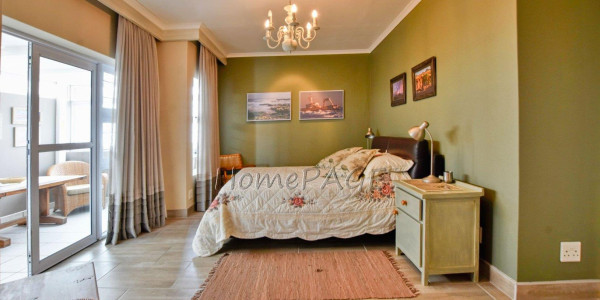 Vineta, Swakopmund:  Neat and Spacious 3 Bedr UPMARKET Townhouse is for sale