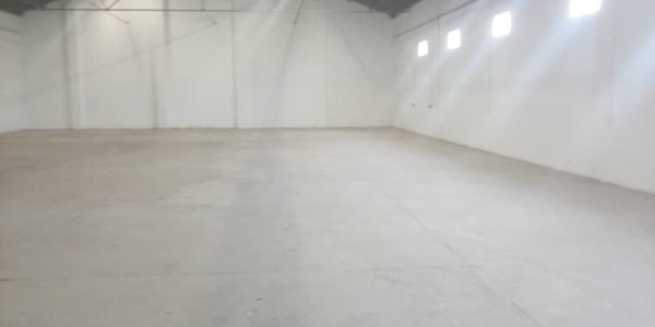 For Rent Walvisbay 690M2 Warehouse