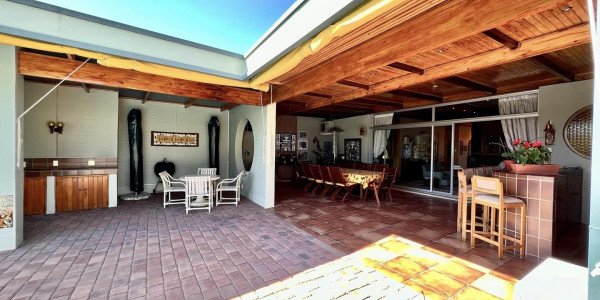 4 Bedroom House For Sale in Klein Windhoek