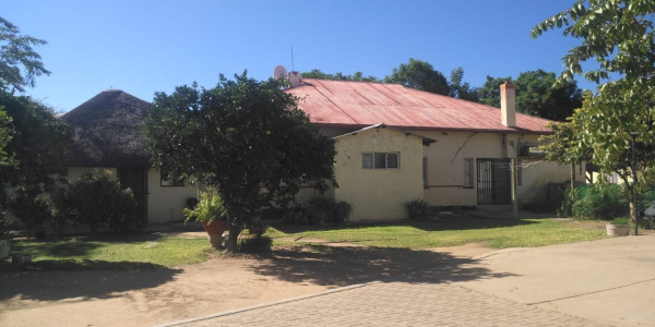 ???????? Residential / Business property for Sale in Otjiwarongo! ????