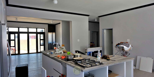 BRAND NEW 3 Bedroom House FOR SALE in Ocean View, Swakopmund