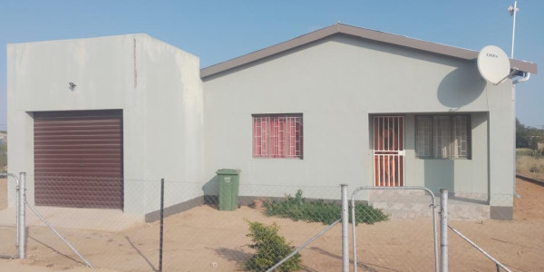 3 bedrooms house available for sale in Freedom Park, Otjiwarongo