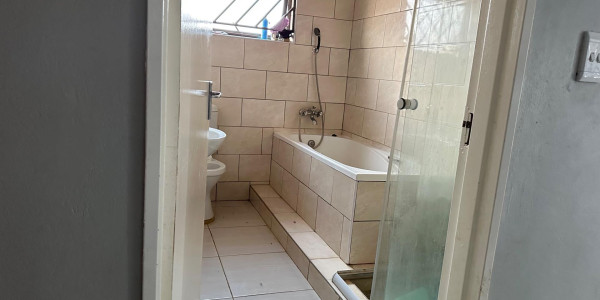 3 bedroom house available for sale in Orwetoveni, Otjiwarongo