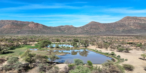 Otjozondjupa Region, Otjiwarongo District, Namibia:  Beautiful Farm for Sale