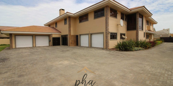 4 Bedroom house for sale - Swakopmund (Vogelstrand)