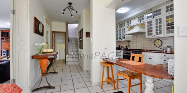 Vineta, Swakopmund:  Neat and Spacious 3 Bedr UPMARKET Townhouse is for sale