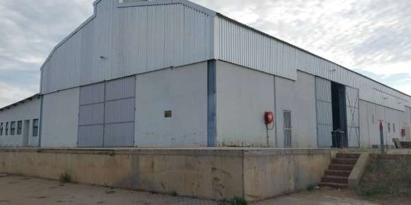 Prime Investment Opportunity: Industrial Property for Sale! ????????