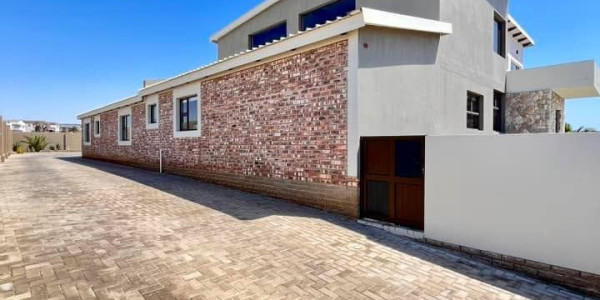 Swakopmund- For Sale- N$7 400 000