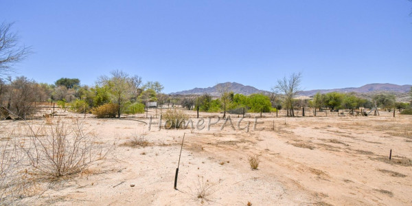 Erongo Region, Usakos:  Riverfront Plot is for Sale