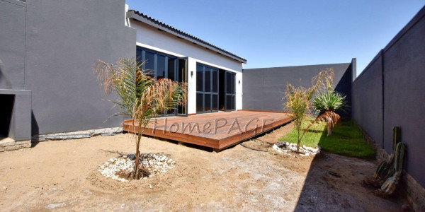 Fairway Estates, Walvis Bay:  5 Bedr Double Storey Contemporary Home is for Sale